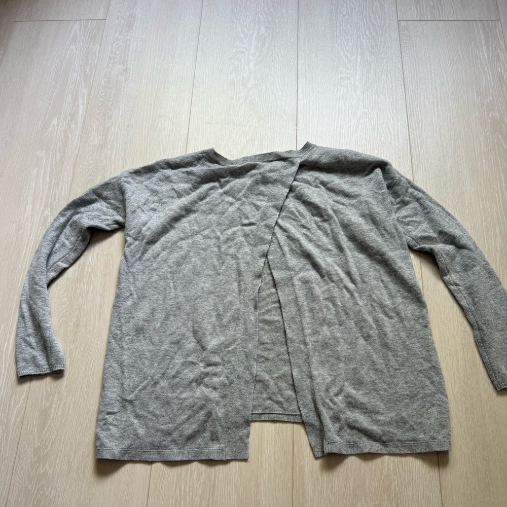 ✨Joie Light Gray Long Sleeve Wool Cashmere Blend Sweater - Picture 9 of 10